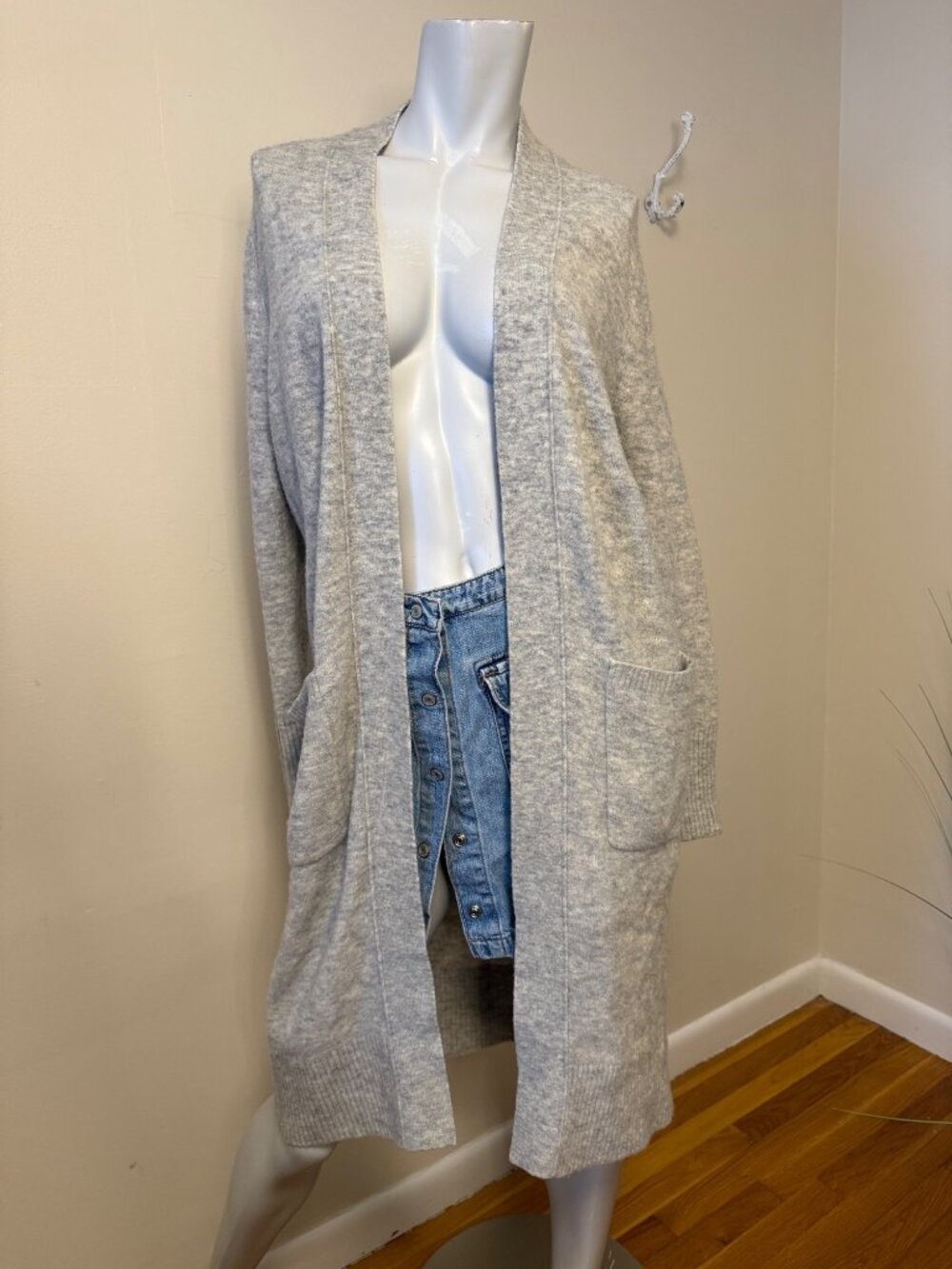 Banana Republic Knee Length Cardigan Duster Sweater Pockets Size M Wool Blend